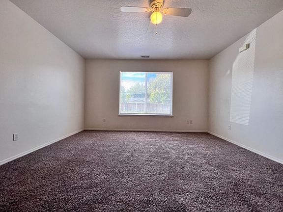 5th image of 128 Hunter Ct #929-102