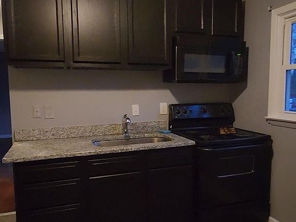 4th image of 1525 Seaboard Rd #3