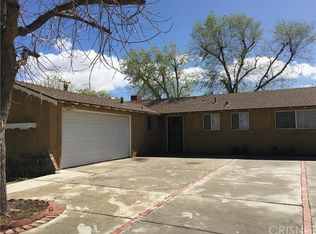 1240 E Avenue R6, Palmdale, CA 93550
