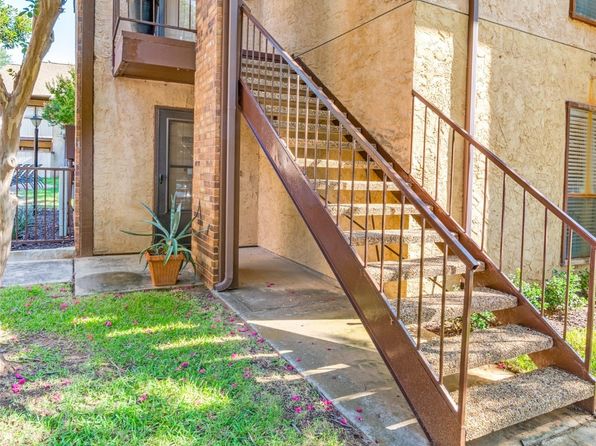 Home for Sale in Arlington TX