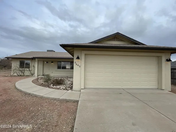 5645 N Towers Drive, Rimrock, AZ 86335