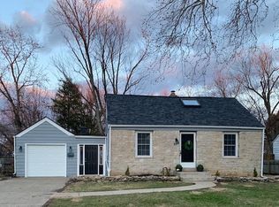 978 Rose Pl, Columbus, OH 43227