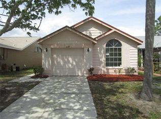 11629 Sunshine Pond Rd, Tampa, FL 33635