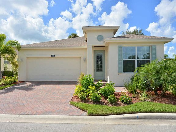 2nd image of 7419 Oakridge Pl