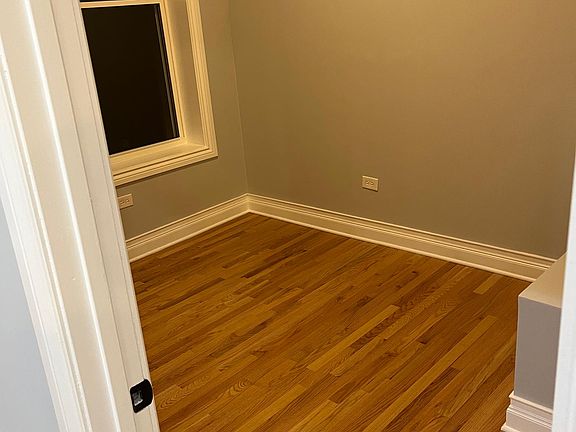 2nd image of 1937 S Sawyer Ave #1