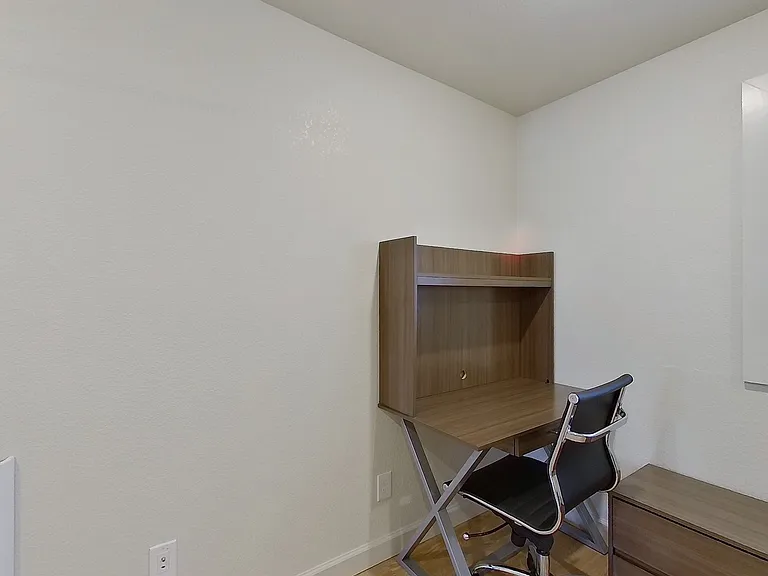 2437 Piedmont Ave — Photo 66