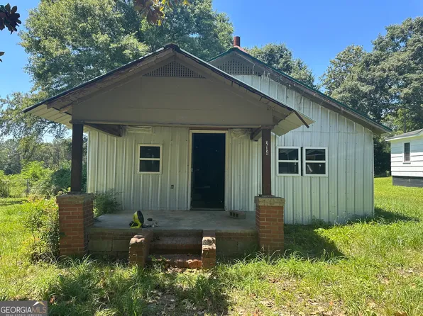 214 Jordan Rd, Toccoa, GA 30577