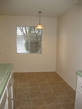 3rd image of 12665 Venice Blvd APT 2