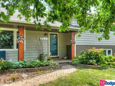 5425 Ellison Ave, Omaha, NE, 68104