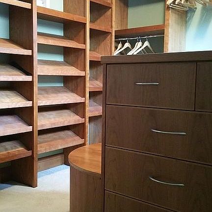 Custom Luxury Closet 10x10
