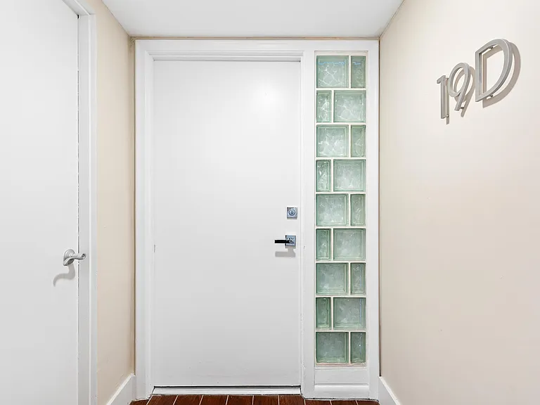 2800 E Sunrise Blvd #19D — Photo 9