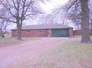 224 S City View Rd, Ponca City, OK 74604