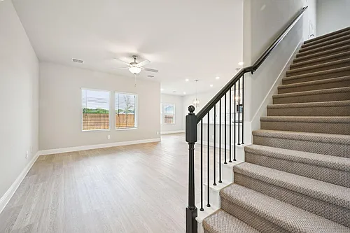 718 London Town Ln Photo 1