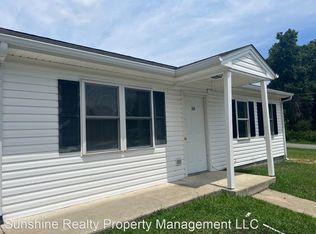 656 Lakeside Ave, Burlington, NC 27217