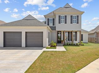 300 Sabal Palms Row, Youngsville, LA 70592