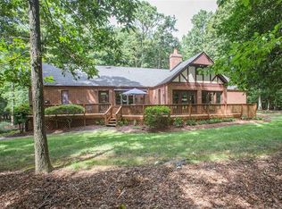 30 Quail Run Dr, Manakin Sabot, VA 23103