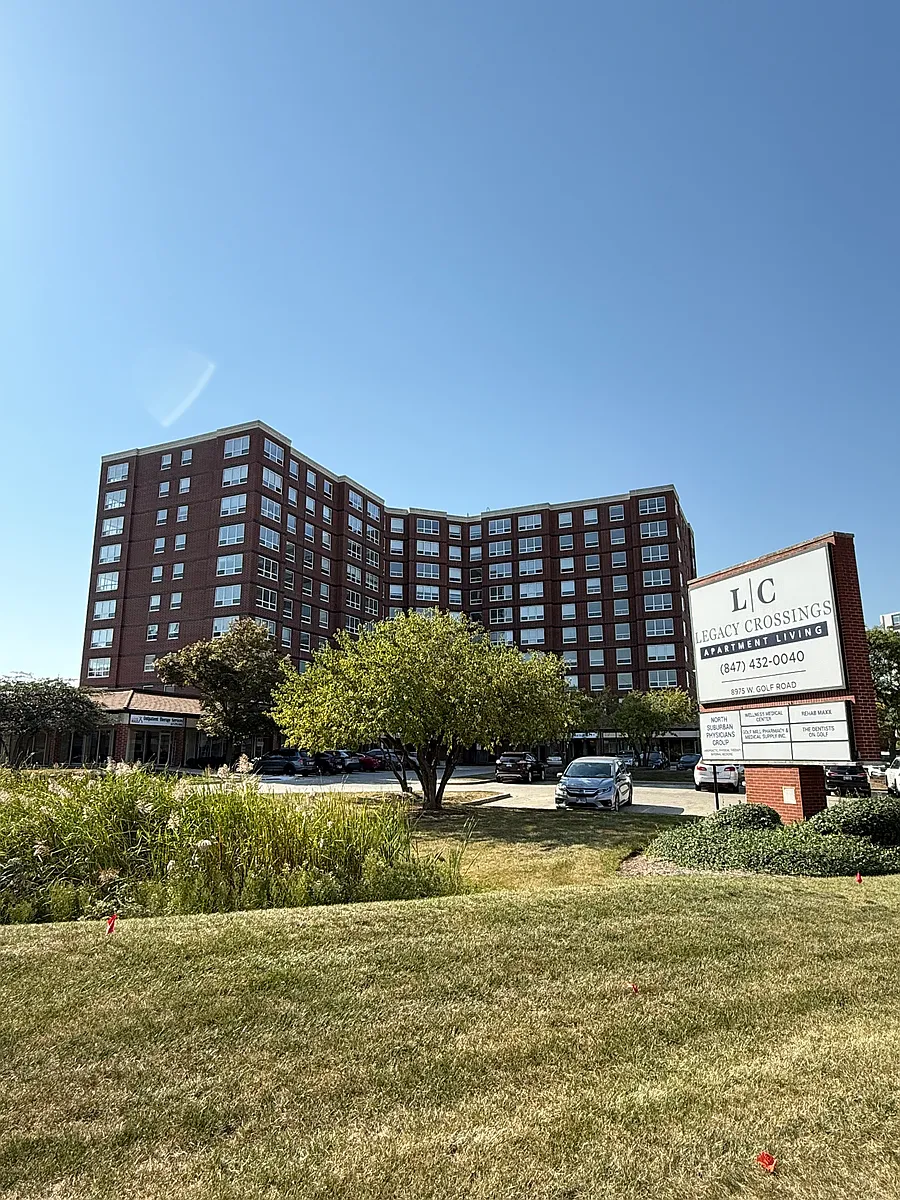 Building Photo - Legacy Crossings Apartment Living