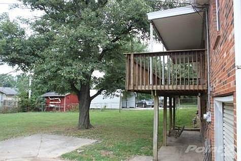 2nd image of 500 Pinoak Dr