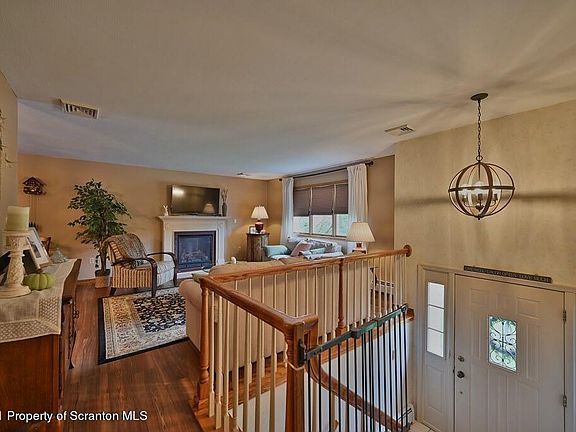 2nd image of 111 White Tail Dr
