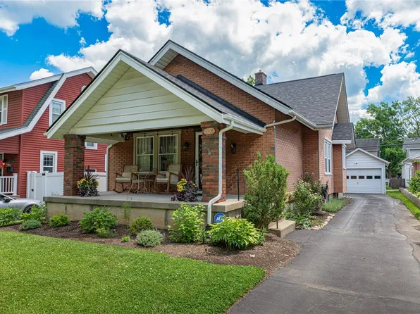 236 Monteray Ave, Oakwood, OH 45419