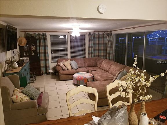 2nd image of 4413 Brooksdale Dr