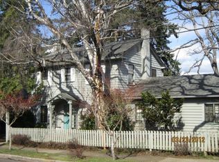 1116 Sherman Ave, Hood River, OR 97031