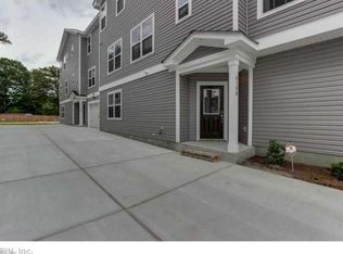 922 13th St, Virginia Beach, VA 23451