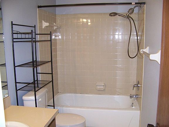 4th image of 2025 San Marcos Dr SE APT 30