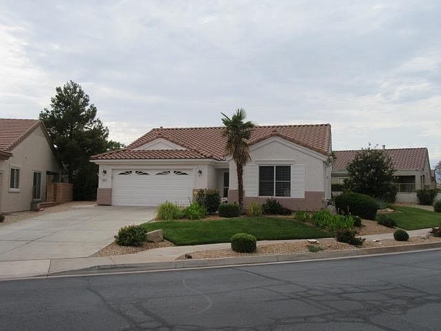 1st image of 4520 S Ironwood Dr