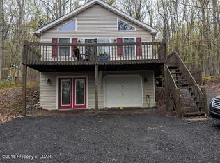 163 Bear Run Dr, Drums, PA 18222