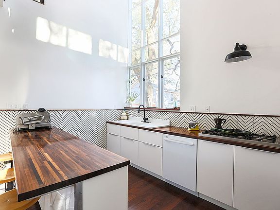 5th image of 1631 N Dorgenois St