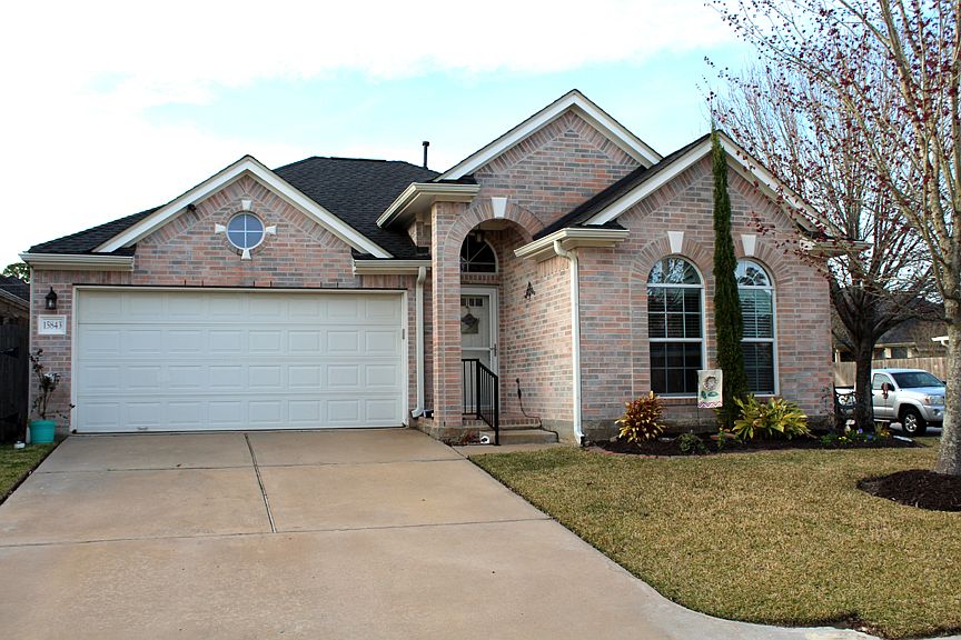 1st image of 15843 Pleasant Green Cir