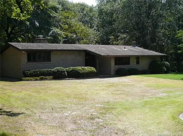 325-335 James Farm Road, Stratford, CT 06614