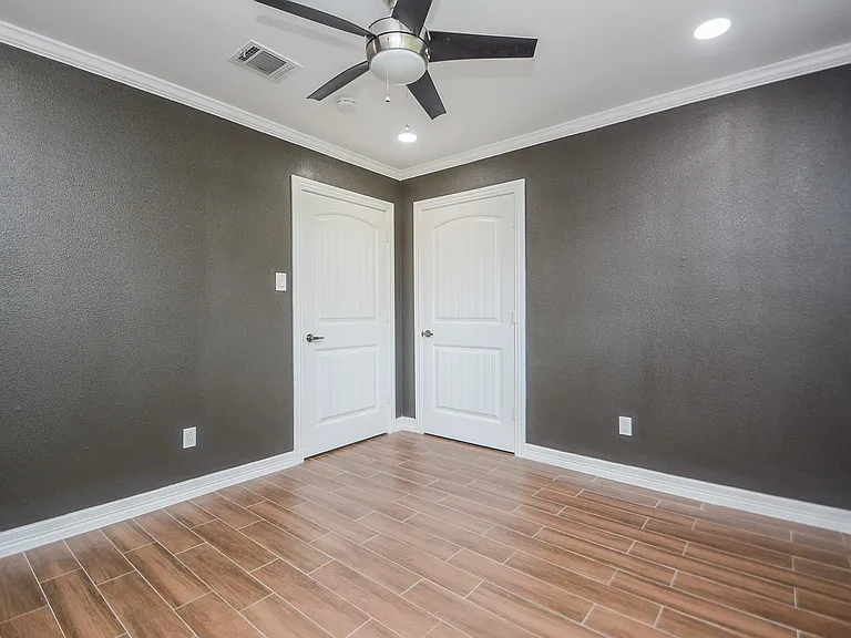 12315 Maxim Dr — Photo 37