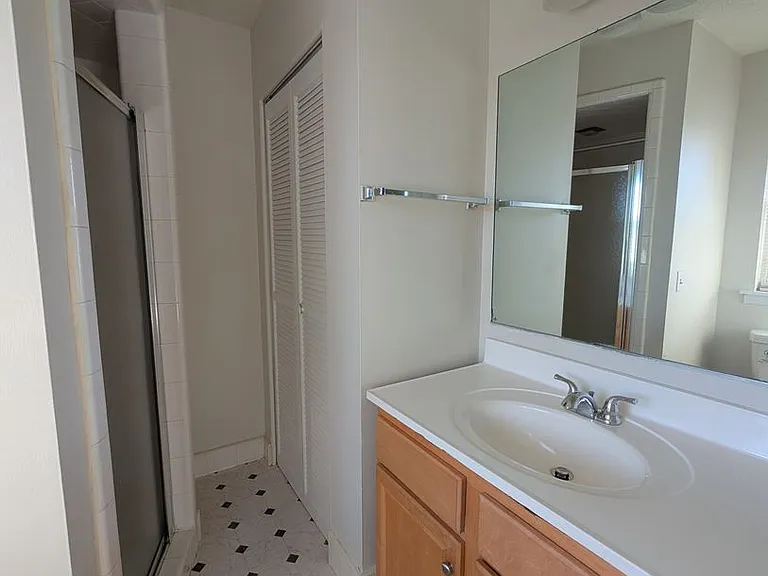 2356 Champion Ct — Photo 14