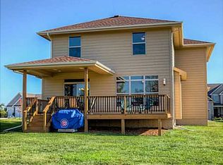 16867 Iltis Ct, Clive, IA 50325