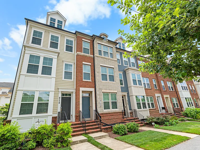 9780 Fields Rd — Photo 3