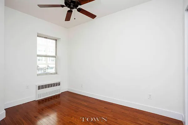 Rented by Town Residential | media 18