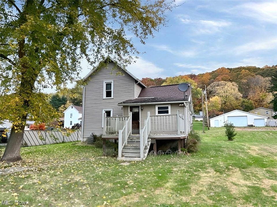 1918 Wainwright Rd SE, New Philadelphia, OH 44663 Zillow