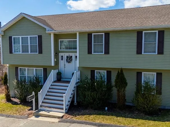 8 Lakeside St, Providence, RI 02904