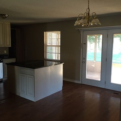 1st image of 1021 Brantley Dr