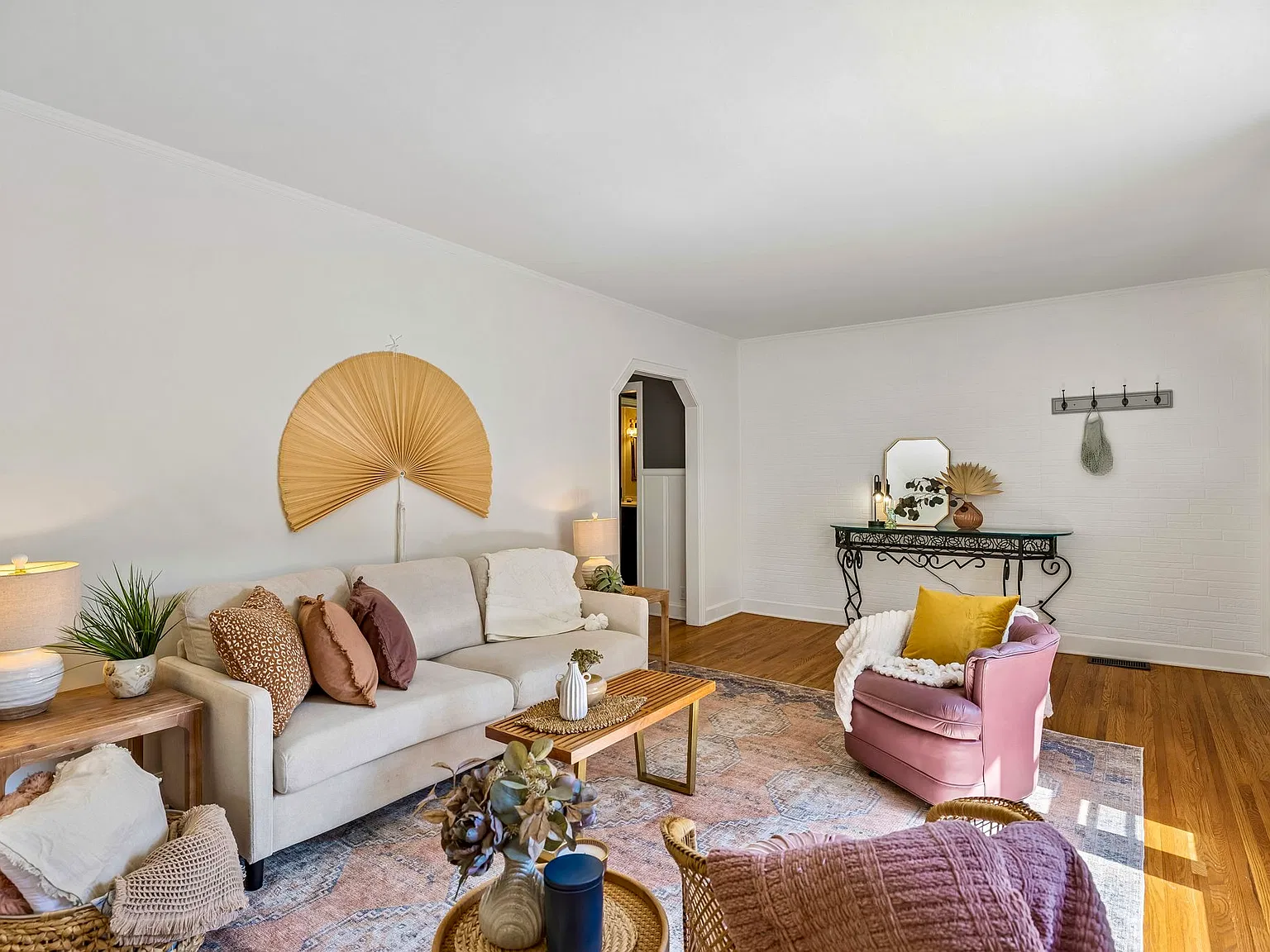 2 bed, 943 sqft, $1,800 — Photo 4