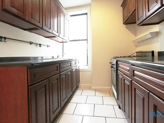2nd image of 350 Audubon Ave APT 33