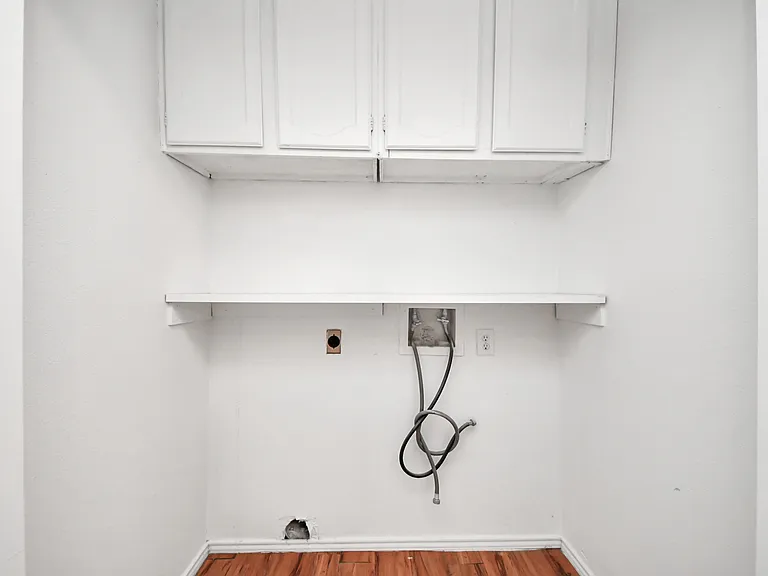 17003 Amidon Dr — Photo 37