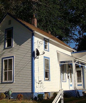 3rd image of 911 Reid St