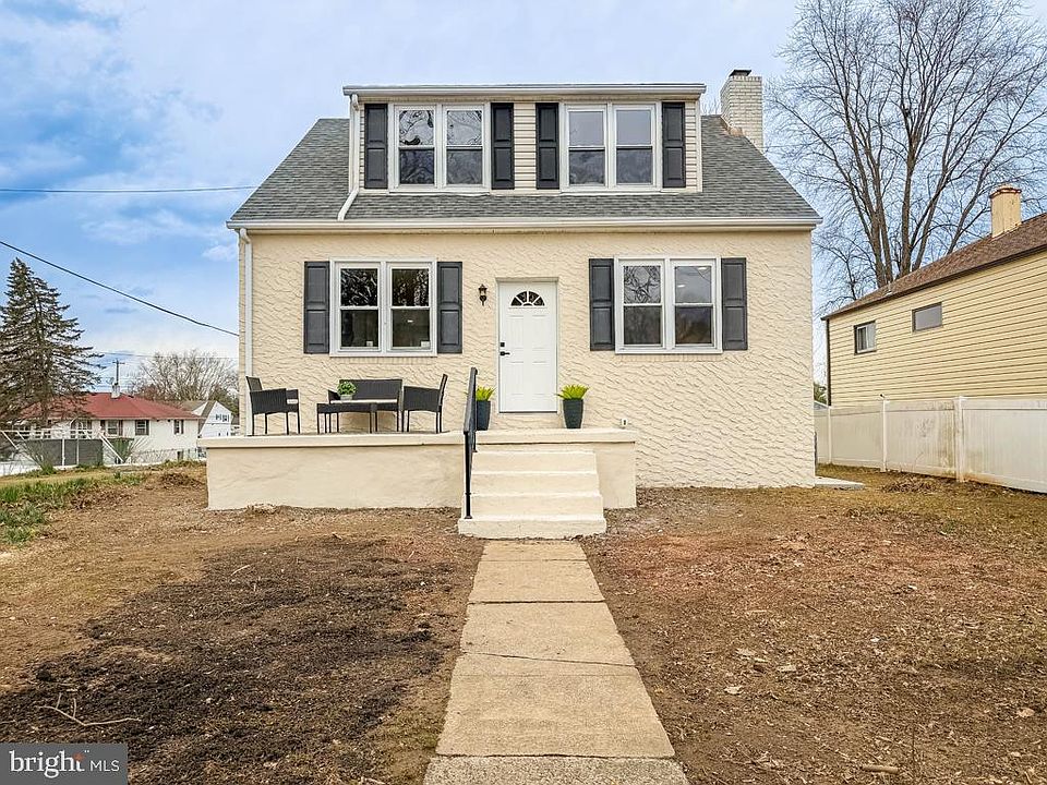 1st image of 1838 Lukens Ave
