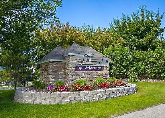 Welcome to Arboretum Village Townhomes!