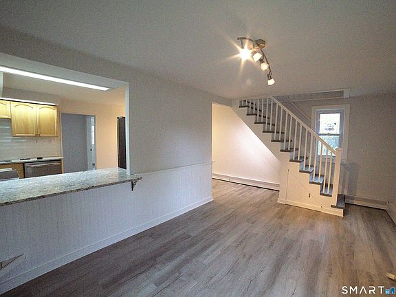 5th image of 54 Parker Farms Road