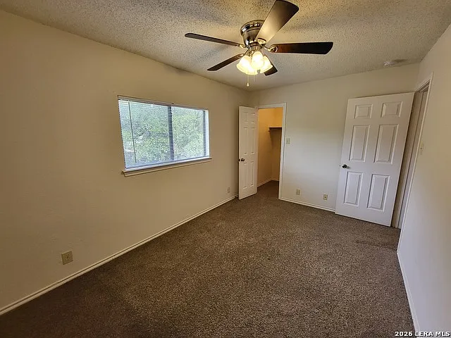 10614 Stonecreek Pl — Photo 16