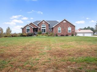 1229 Victoria Xing, Festus, MO 63028